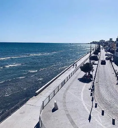 One And Two Bedroom With Beautiful Sea View Lägenhet